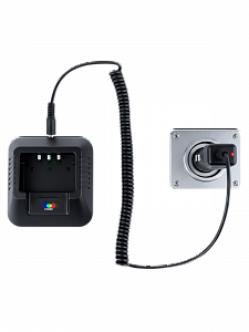 Автомобильное зарядное устройство в стакан для раций Baofeng UV-5R, 82